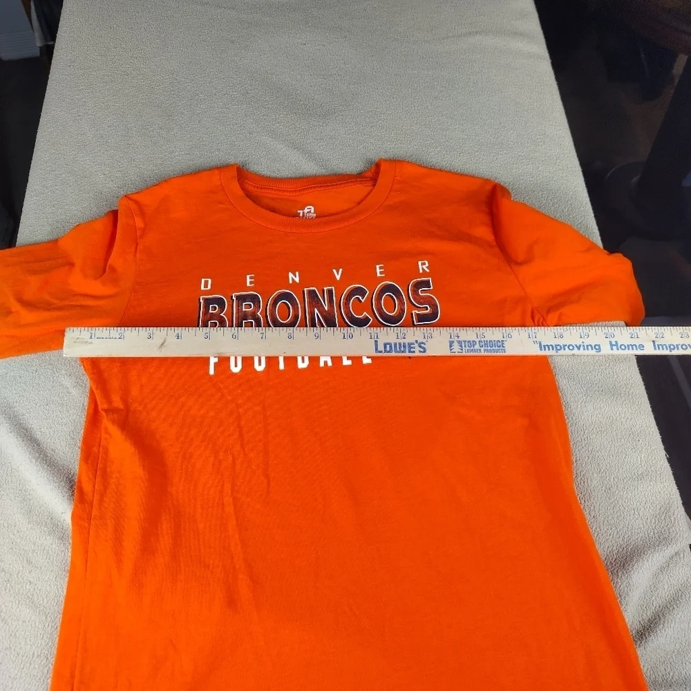 denver broncos Youths Size Large (14/16) Nfl Football Team Gear